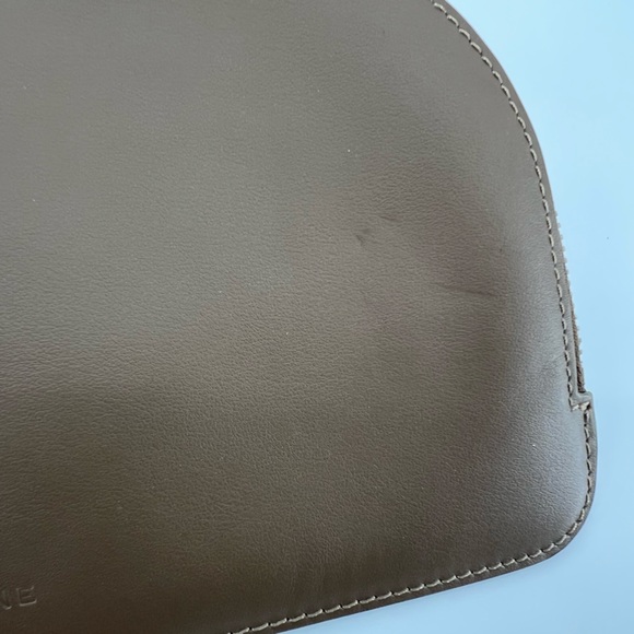 Everlane The Cactus Leather Sling‎ Bag - Picture 8 of 10